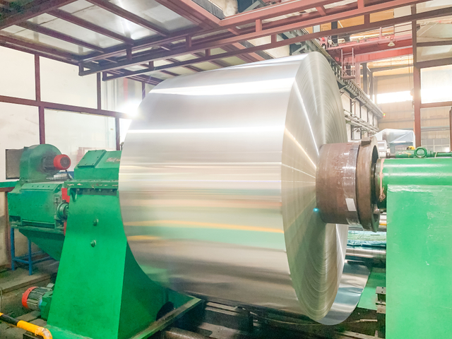 Feuille d'aluminium mince pour les grillades