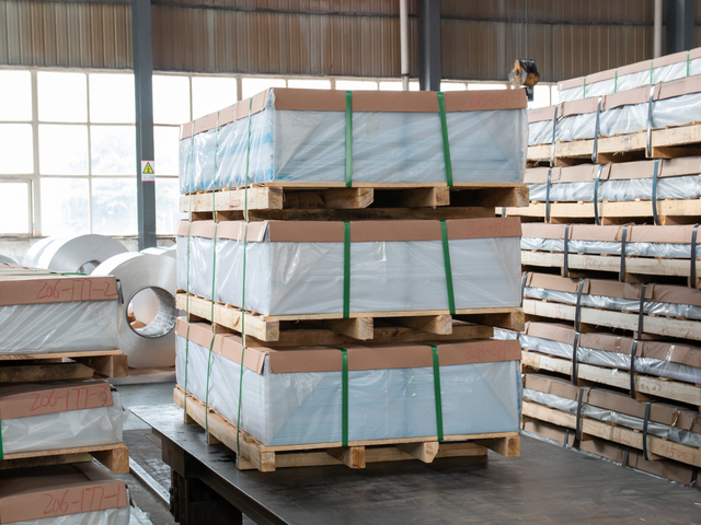 Гибкий черный алюминиевый лист