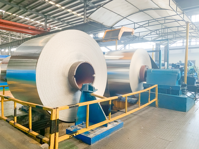 Papel de aluminio grueso para microondas